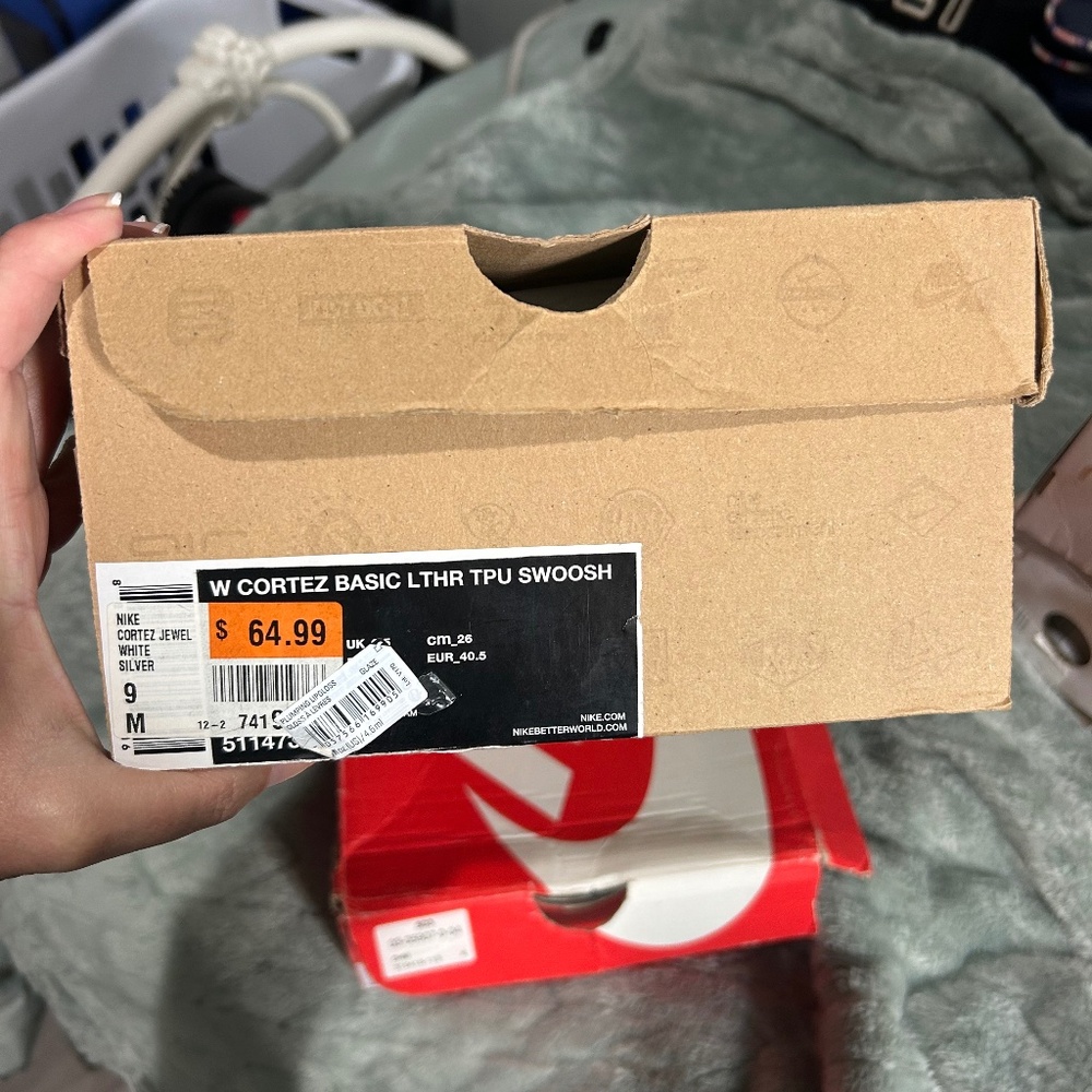 NIKE CORTEZ JEWEL / WHITE / SILVER 9M